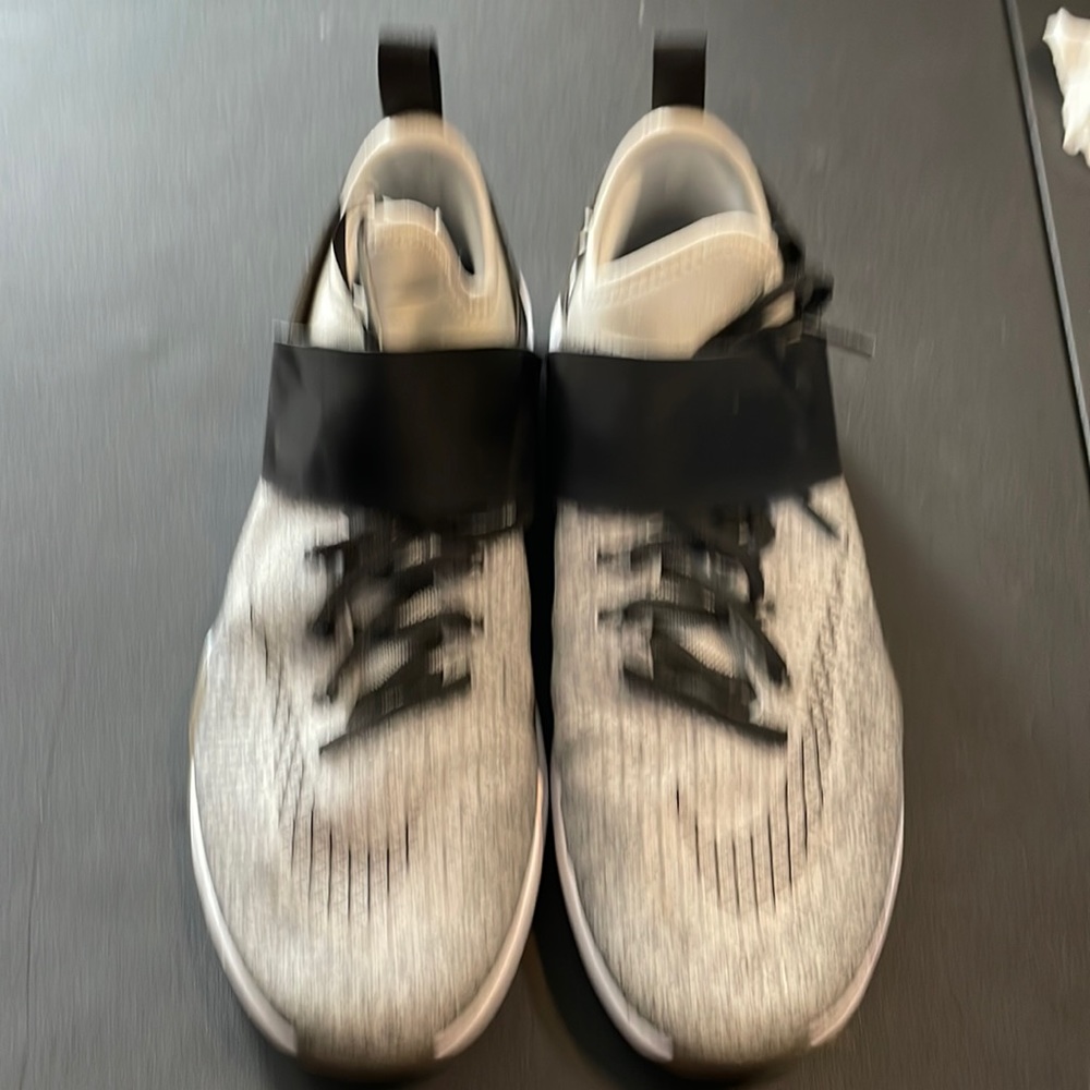 Nike Zoom Training shoes size 6 1/2